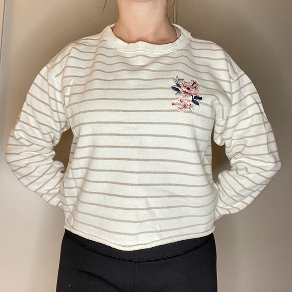 A&F Crop Sweatshirt Tropical flower - Picture 5 of 6